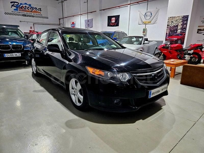 Usado Honda Accord Executive 156 CV (114 kW) 2010 Negro Berlina