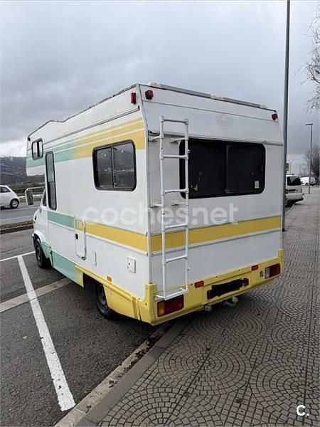Usado Fiat Ducato 102 CV (75 kW) 1988 Blanco Van