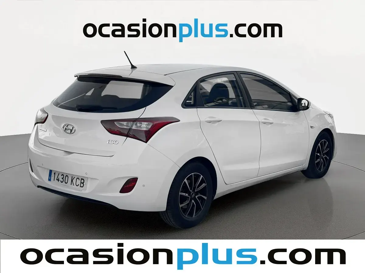 Usado Hyundai i30 90 CV (66 kW) 2017 Blanco Utilitario