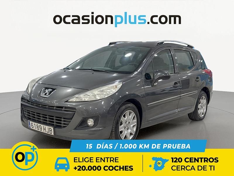 Usado Peugeot 207 Active 92 CV (67 kW) 2012 Gris Familiar