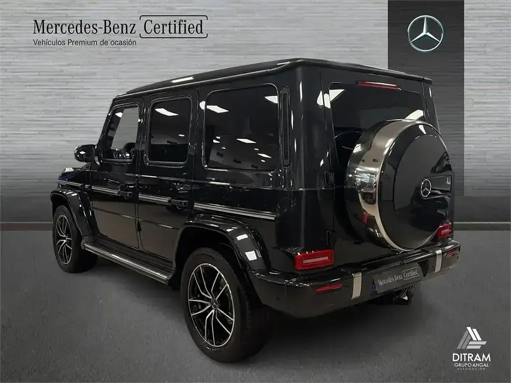 Usado Mercedes G450 AMG line 367 CV (269 kW) 2024 Negro SUV
