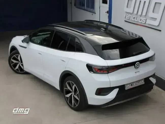 Usado VW ID.5 GTX 219 kW (299 CV) 2022 Blanco SUV