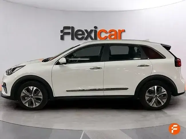 Usado Kia e-Niro 150 kW (204 CV) 2021 Blanco SUV