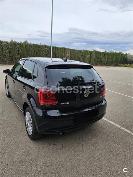 Usado VW Polo Sport 90 CV (66 kW) 2012 Negro Utilitario