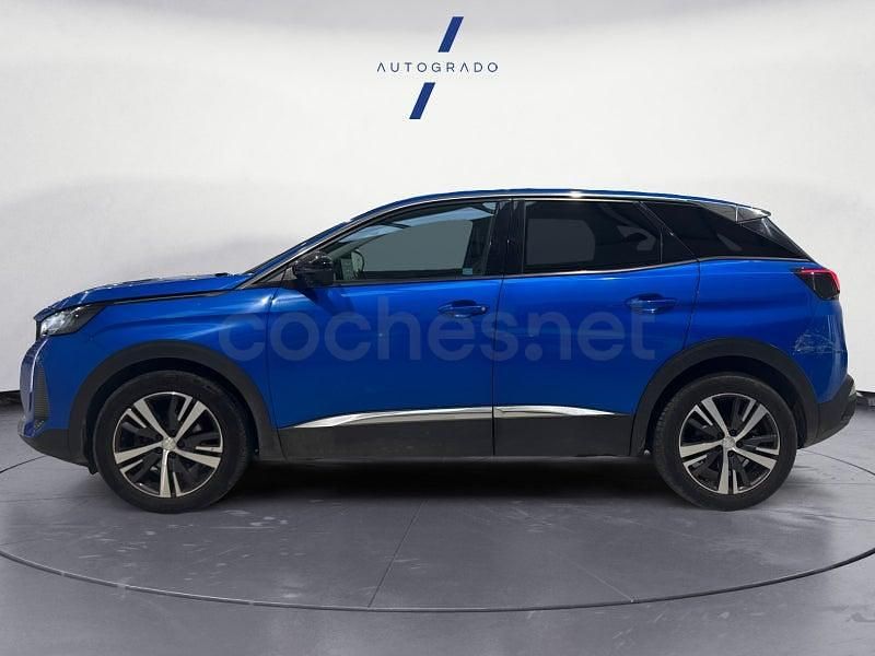 Usado Peugeot 3008 Allure 130 CV (95 kW) 2023 Azul SUV