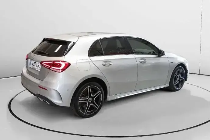 Usado Mercedes A250 218 CV (160 kW) 2021