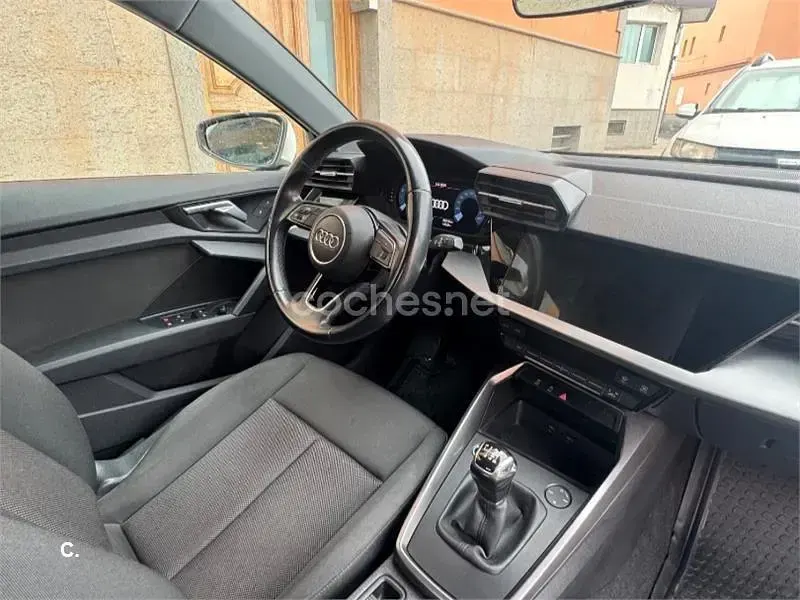 Usado Audi A3 Advanced Plus 110 CV (80 kW) 2022 Blanco Berlina