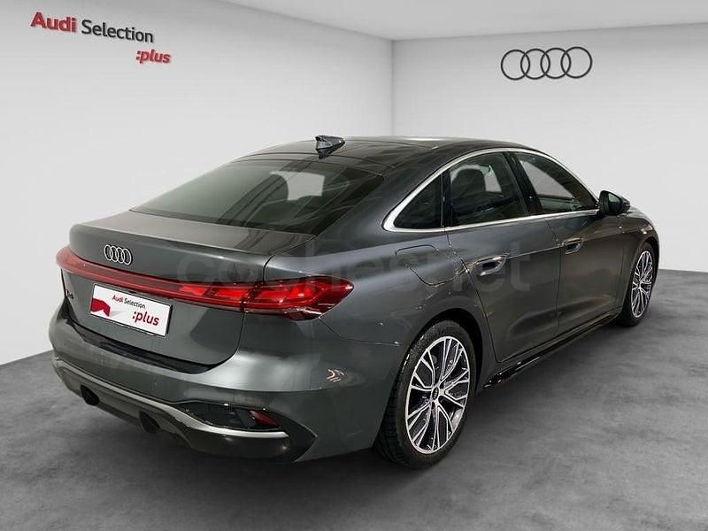 Usado Audi A5 S-Line 204 CV (150 kW) 2024 Gris / plata Coupe