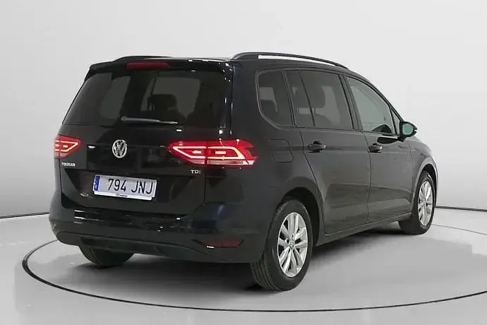 Usado VW Touran Advance 110 CV (80 kW) 2016 Monovolumen