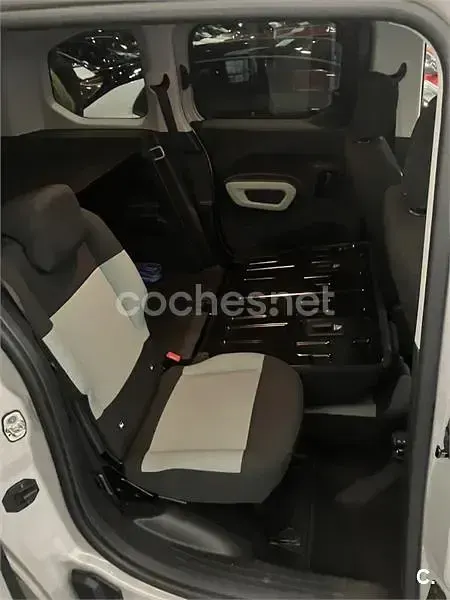 Usado Citroën Berlingo Feel 100 CV (73 kW) 2019 Beige Monovolumen
