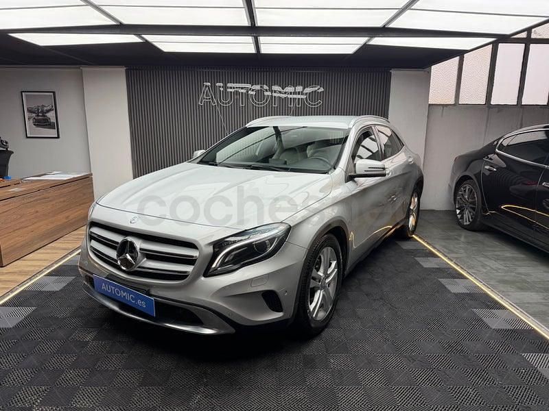 Usado Mercedes GLA220 Style 170 CV (125 kW) 2014 Gris / plata SUV