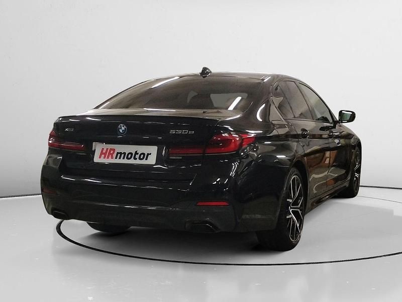 Usado BMW 530e M Sport 292 CV (214 kW) 2023 Negro Berlina
