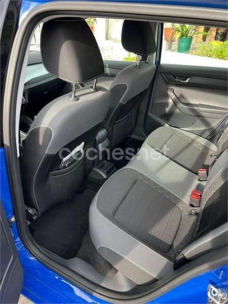 Usado Skoda Fabia Ambition 75 CV (55 kW) 2019 Azul Berlina