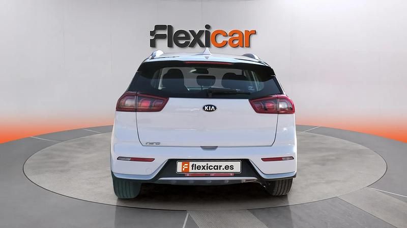 Usado Kia Niro 141 CV (103 kW) 2019 Blanco SUV