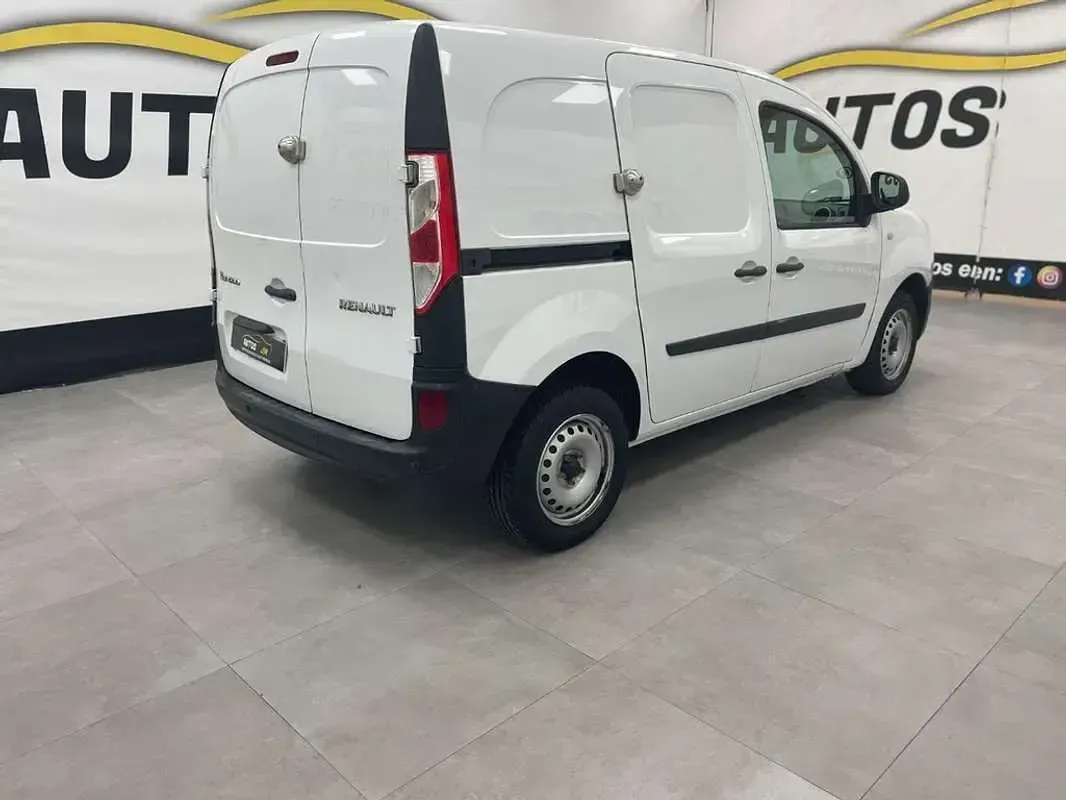 Usado Renault Kangoo 90 CV (66 kW) 2019 Blanco Monovolumen