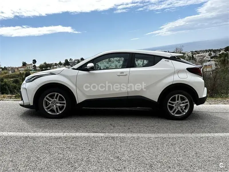 Usado Toyota C-HR Advance 122 CV (89 kW) 2023 Blanco SUV