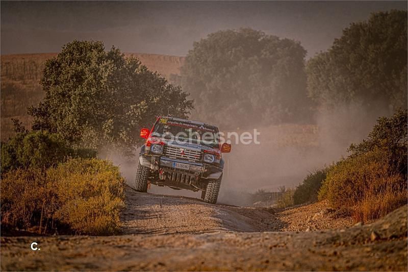 Usado Mitsubishi Montero 181 CV (133 kW) 1995 Rojo SUV