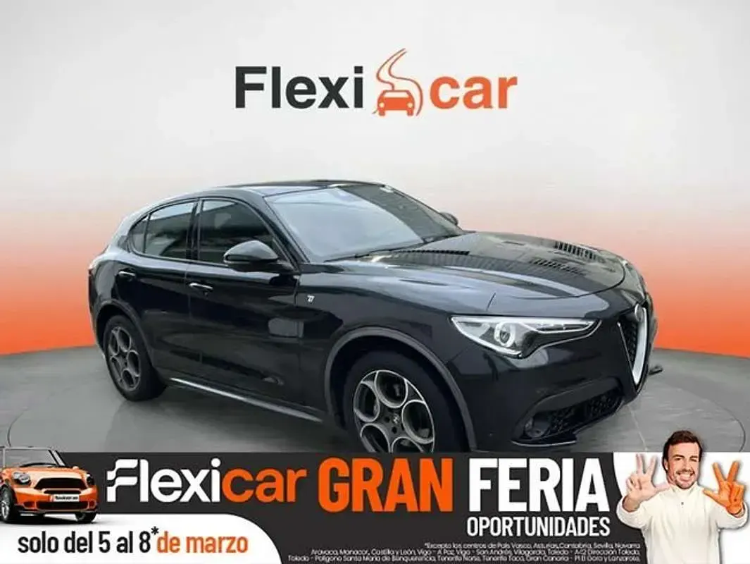 Usado Alfa Romeo Stelvio Veloce 211 CV (155 kW) 2022 Negro SUV