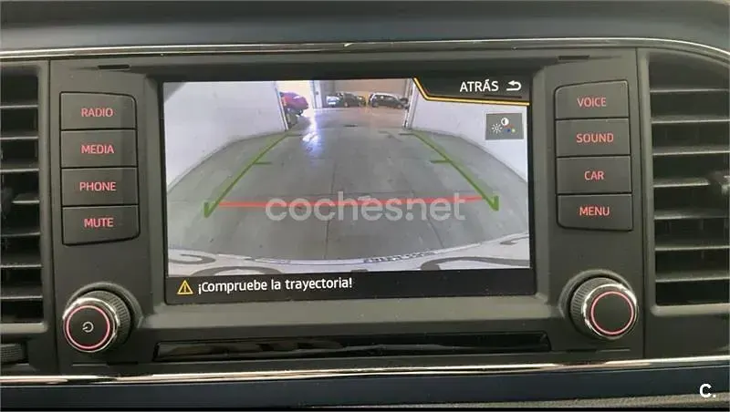 Usado Seat Leon ST CONNECT 110 CV (80 kW) 2017 Marrón Familiar