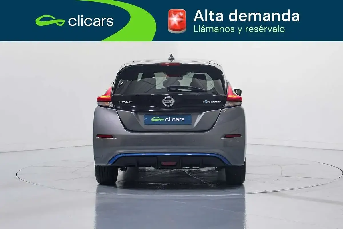 Usado Nissan Leaf N-Connecta 110 kW (150 CV) 2021 Gris Utilitario