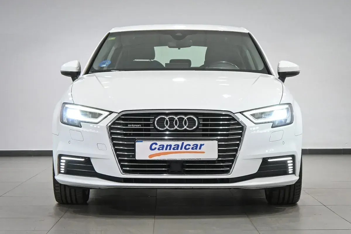 Usado Audi A3 Business 204 CV (150 kW) 2017 Blanco