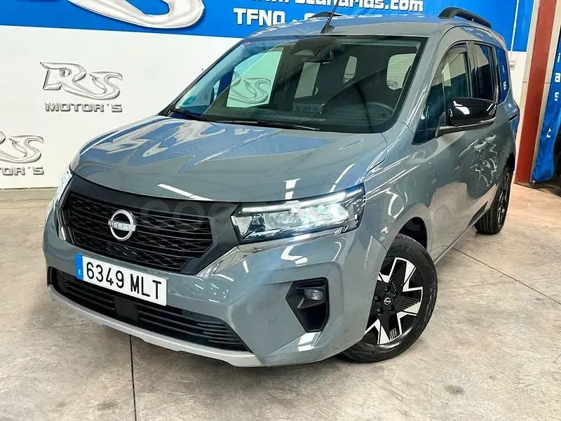Usado Nissan Townstar N-Connecta 131 CV (96 kW) 2024 Gris / plata Monovolumen