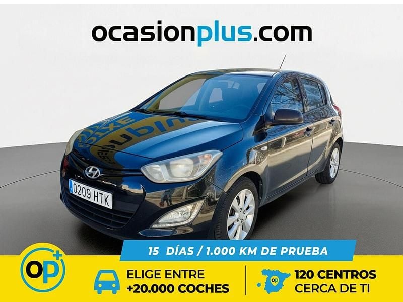 Usado Hyundai i20 85 CV (62 kW) 2013 Negro Utilitario