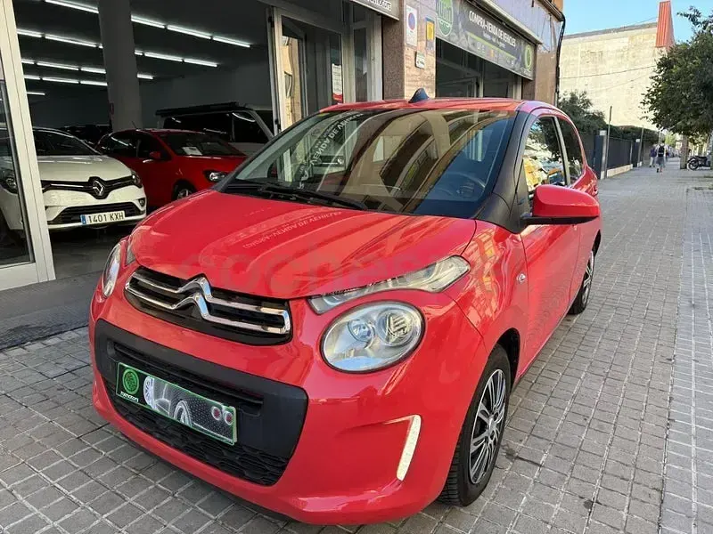 Usado Citroën C1 Feel 69 CV (50 kW) 2015 Rojo Utilitario
