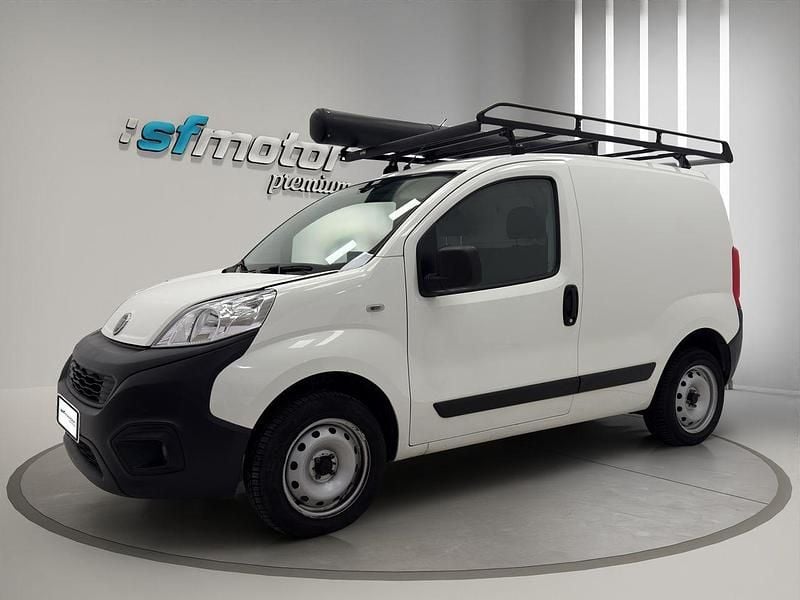 Usado Fiat Fiorino 77 CV (56 kW) 2020 Blanco metalizado Monovolumen