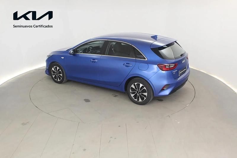 Usado Kia Ceed 100 CV (73 kW) 2025 Azul Utilitario