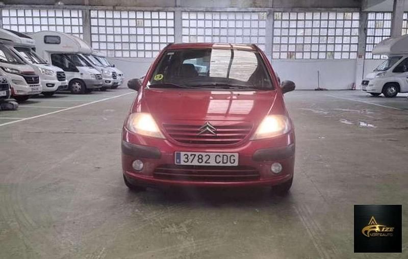 Usado Citroën C3 Elegance 68 CV (50 kW) 2004 Rojo Utilitario