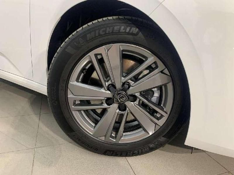 Usado Peugeot 308 Active 131 CV (96 kW) 2022 Blanco Utilitario