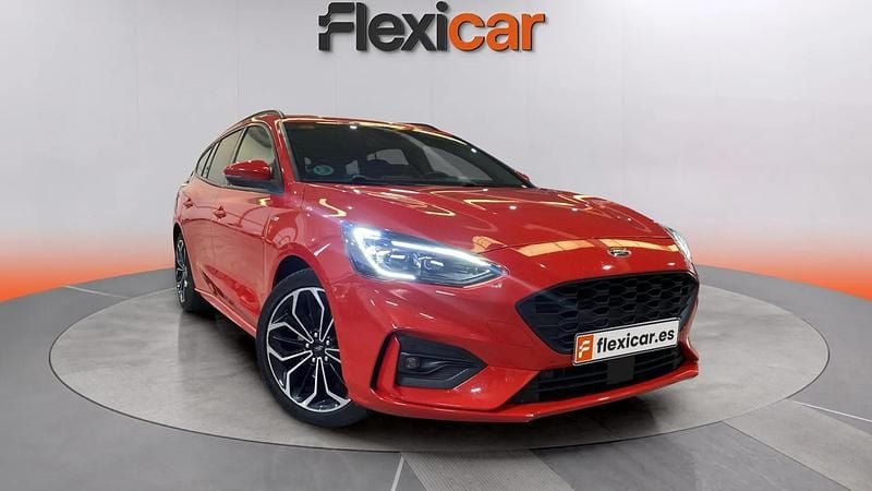 Rojo Usado 2020 Ford Focus ST-Line Utilitario | 11.990 € (Super precio) - Imagen 1/4
