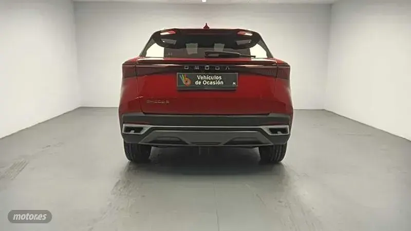 Usado Omoda 5 147 CV (108 kW) 2025 Rojo SUV