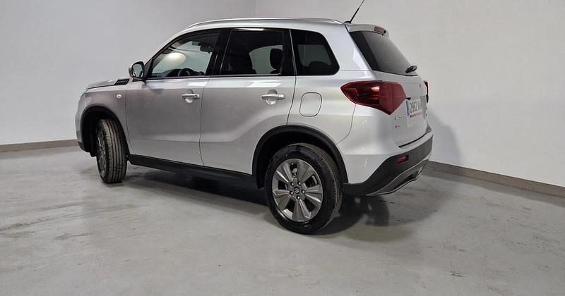 Usado Suzuki Vitara 129 CV (94 kW) 2023 SUV