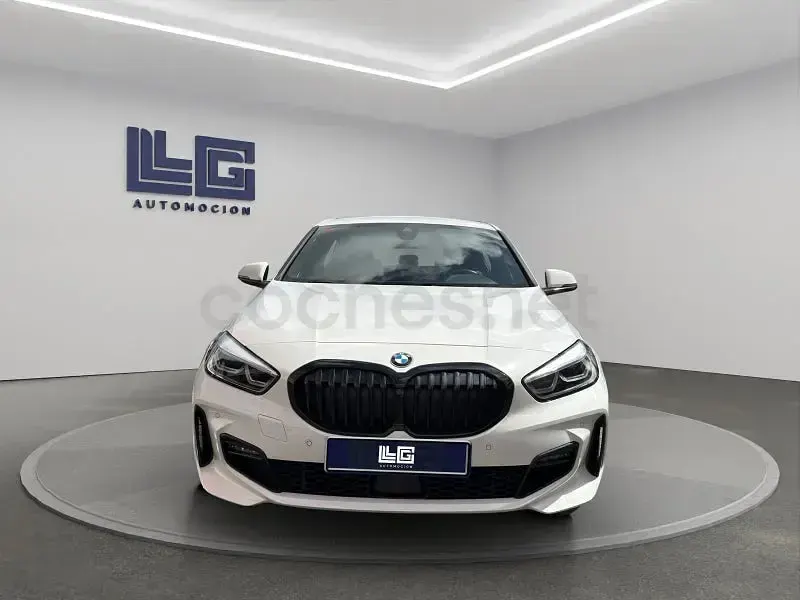 Usado BMW 116 116 CV (85 kW) 2021 Blanco Utilitario