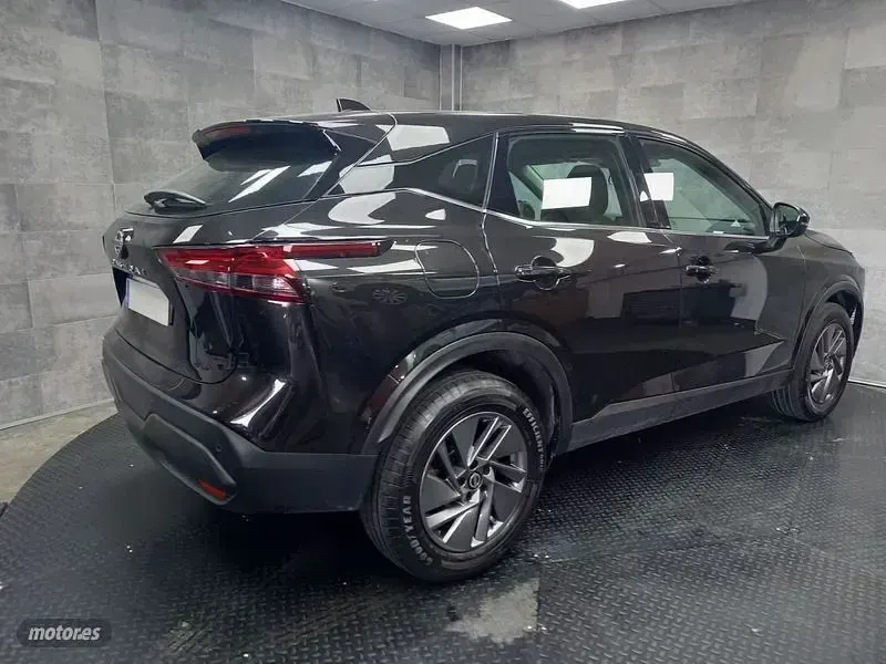 Usado Nissan Qashqai Acenta 140 CV (102 kW) 2022 Negro SUV