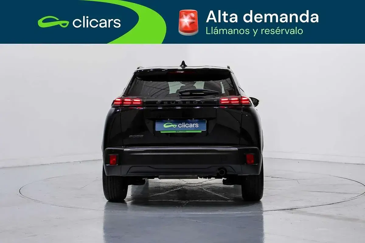 Usado Peugeot 2008 Allure 102 CV (75 kW) 2025 Negro SUV