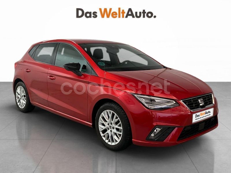 Rojo Usado 2024 Seat Ibiza FR Berlina | 17.750 € (Precio justo) - Imagen 1/4