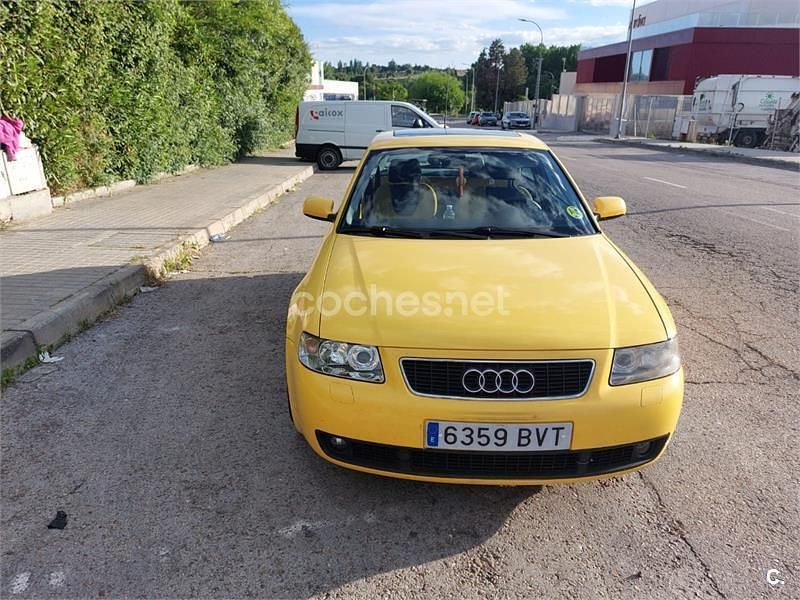 Amarillo Usado 2002 Audi S3 Berlina | 6000 € - Imagen 1/4