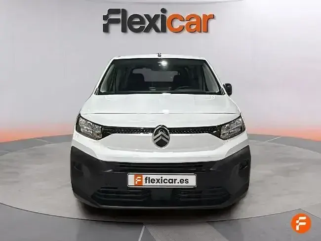 Usado Citroën Berlingo 102 CV (75 kW) 2025 Blanco Monovolumen