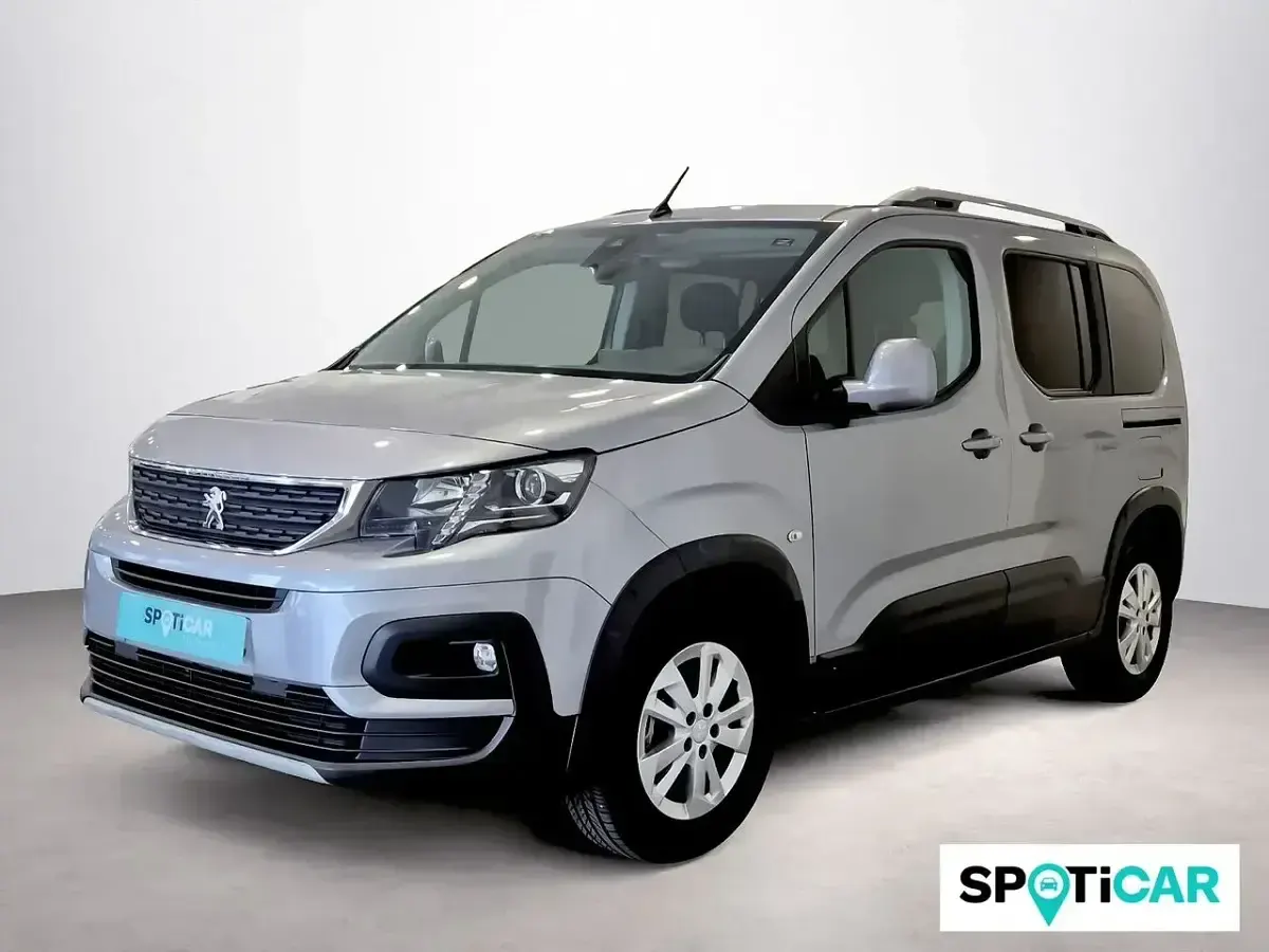 Usado Peugeot Rifter Allure 100 CV (73 kW) 2019 Gris Monovolumen
