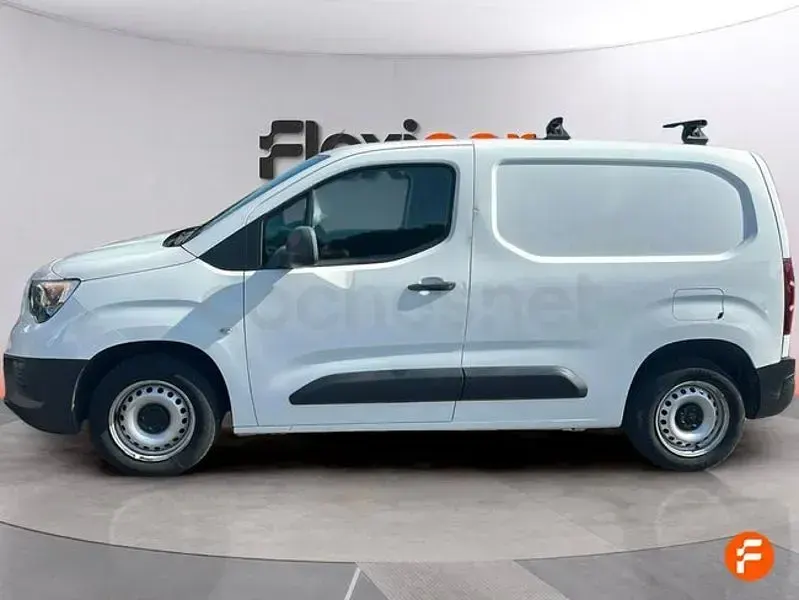 Usado Opel Combo Life Selective 75 CV (55 kW) 2019 Blanco Monovolumen