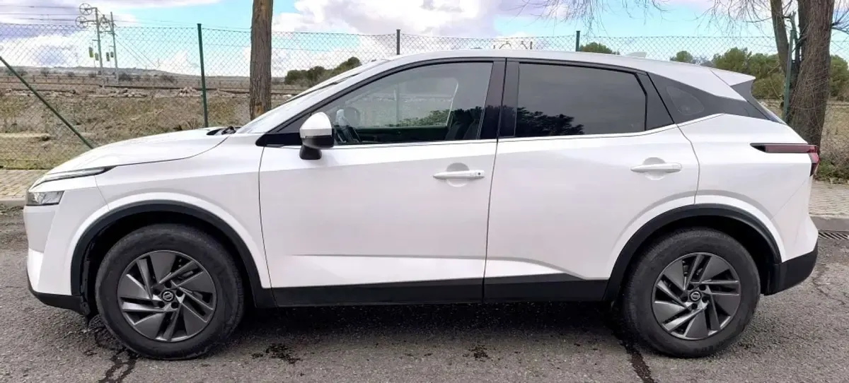 Usado Nissan Qashqai Style Edition 140 CV (102 kW) 2021 Blanco SUV