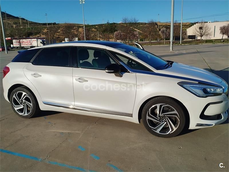 Usado DS Automobiles DS5 Style 150 CV (110 kW) 2017 Blanco Utilitario