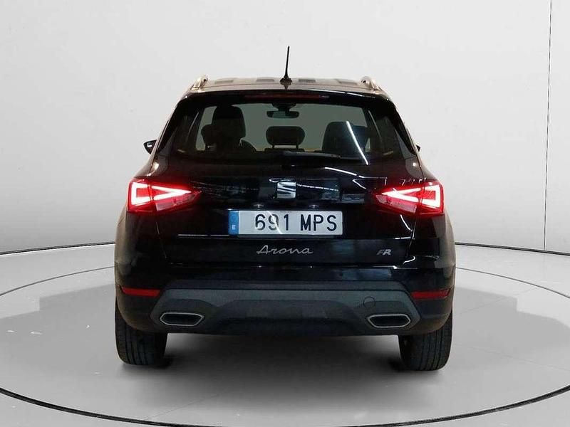 Usado Seat Arona FR 117 CV (86 kW) 2024 Negro SUV