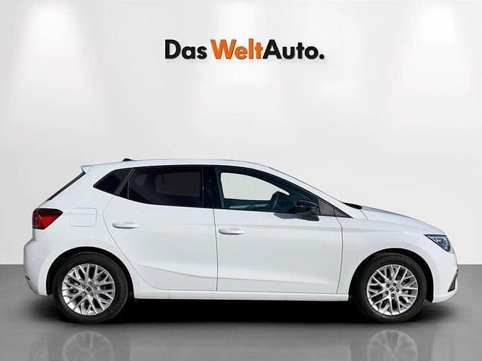 Usado Seat Ibiza FR 115 CV (84 kW) 2025 Blanco Utilitario