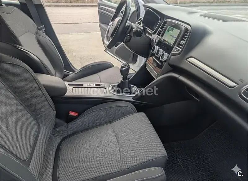 Usado Renault Mégane II Equilibre 140 CV (102 kW) 2023 Blanco Berlina