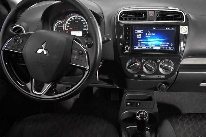 Usado Mitsubishi Space Star Motion 70 CV (51 kW) 2024 Utilitario