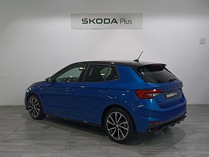 Azul Usado 2024 Skoda Fabia Monte Carlo | 22.790 € (Precio justo) - Imagen 1/4